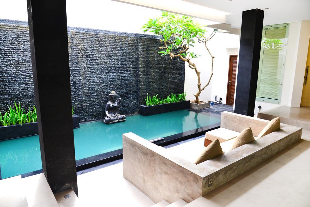 Villa Tentrem Legian Zimmer foto